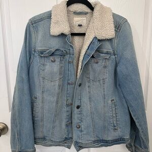 Universal Thread Cream Sherpa Jacket
